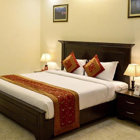 Raj Regency Hotel Jaipur Ngoại thất bức ảnh