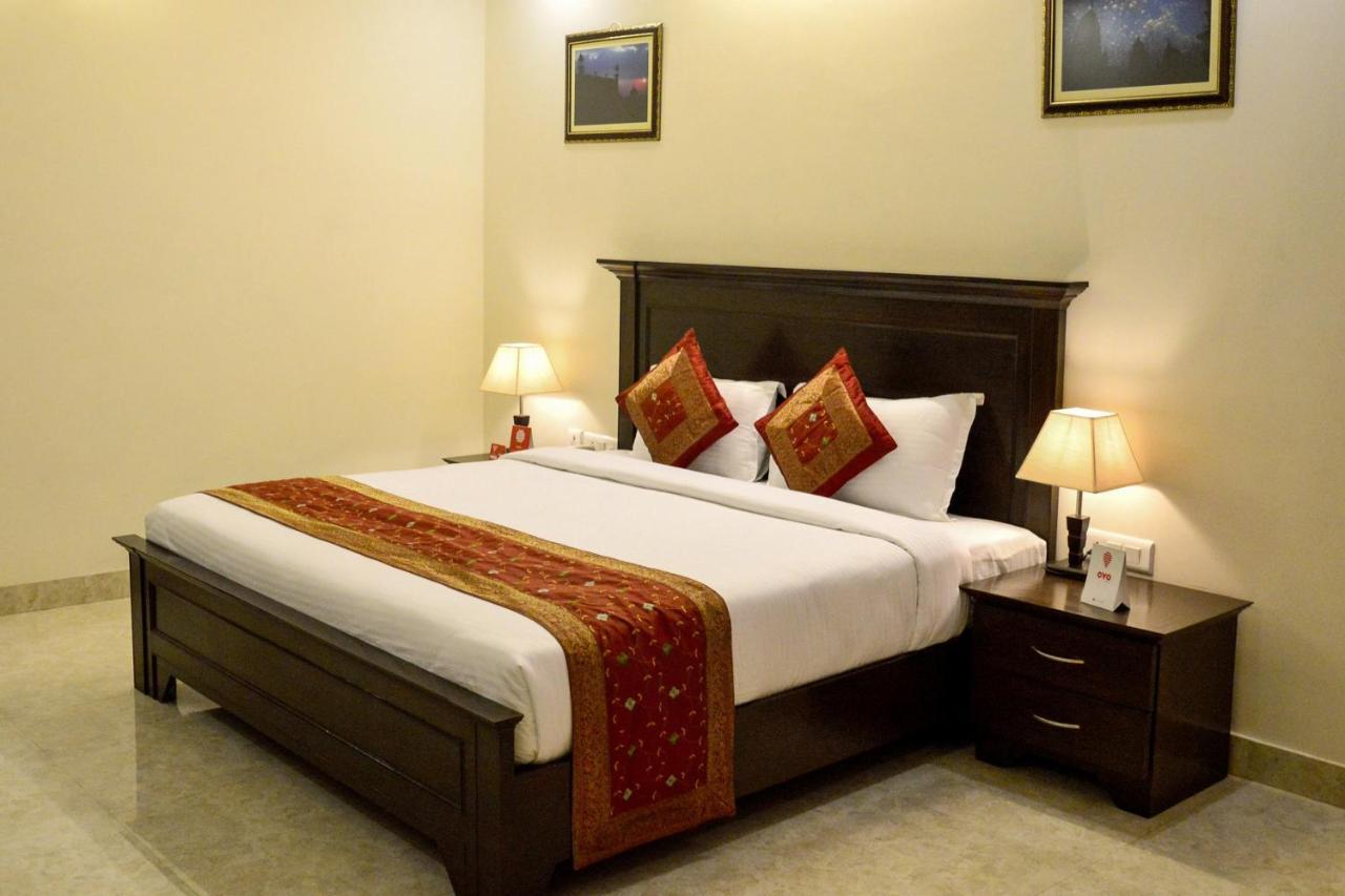 Raj Regency Hotel Jaipur Ngoại thất bức ảnh