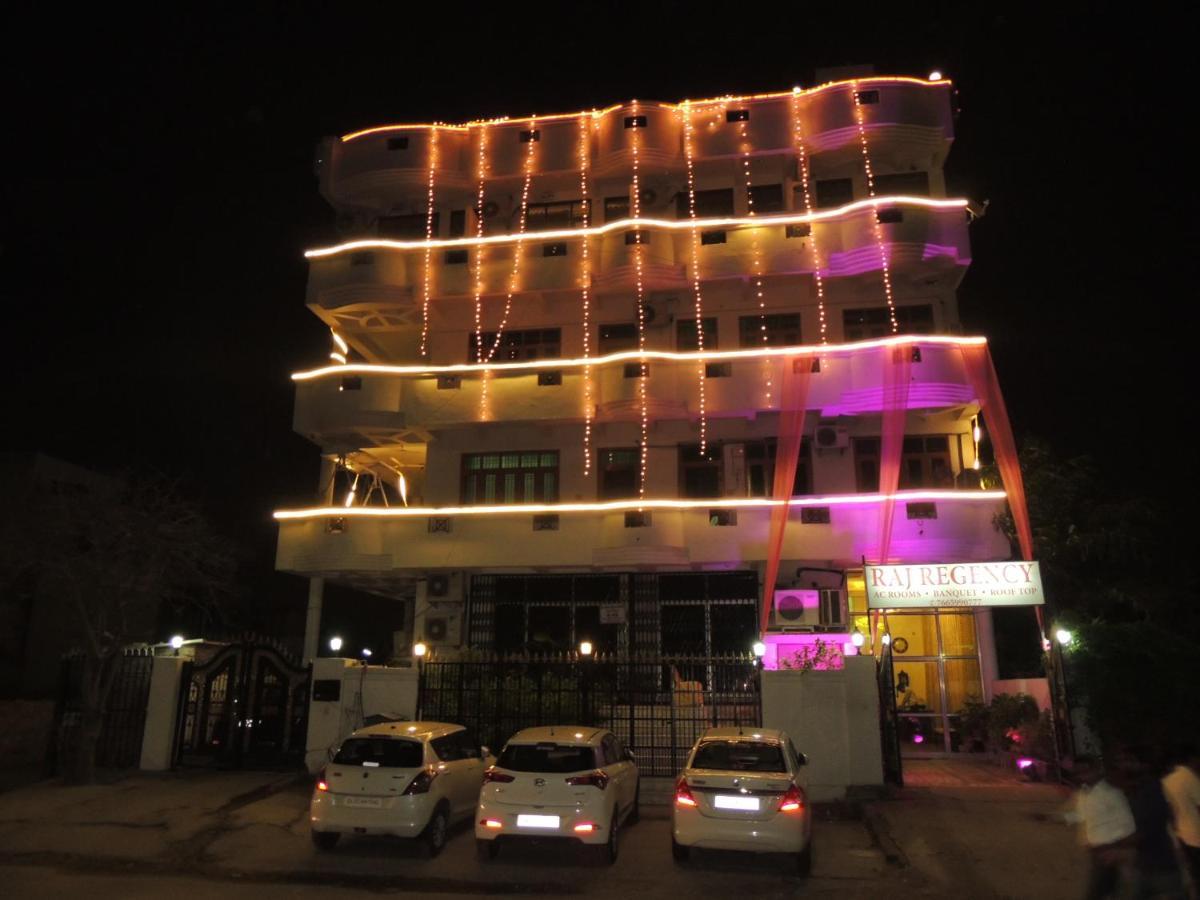 Raj Regency Hotel Jaipur Ngoại thất bức ảnh