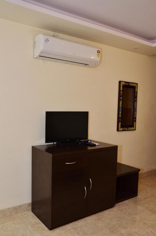 Raj Regency Hotel Jaipur Ngoại thất bức ảnh