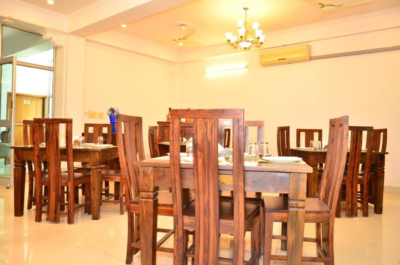 Raj Regency Hotel Jaipur Ngoại thất bức ảnh
