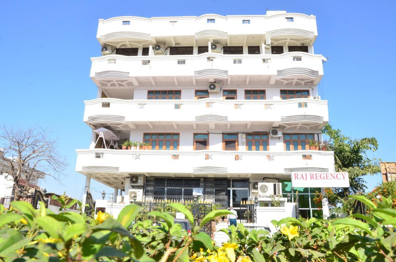 Raj Regency Hotel Jaipur Ngoại thất bức ảnh