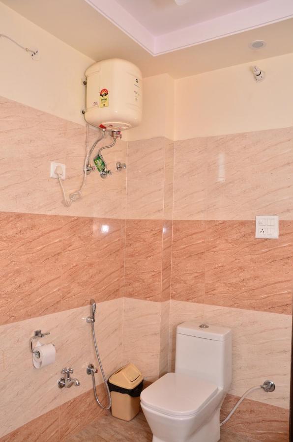 Raj Regency Hotel Jaipur Ngoại thất bức ảnh