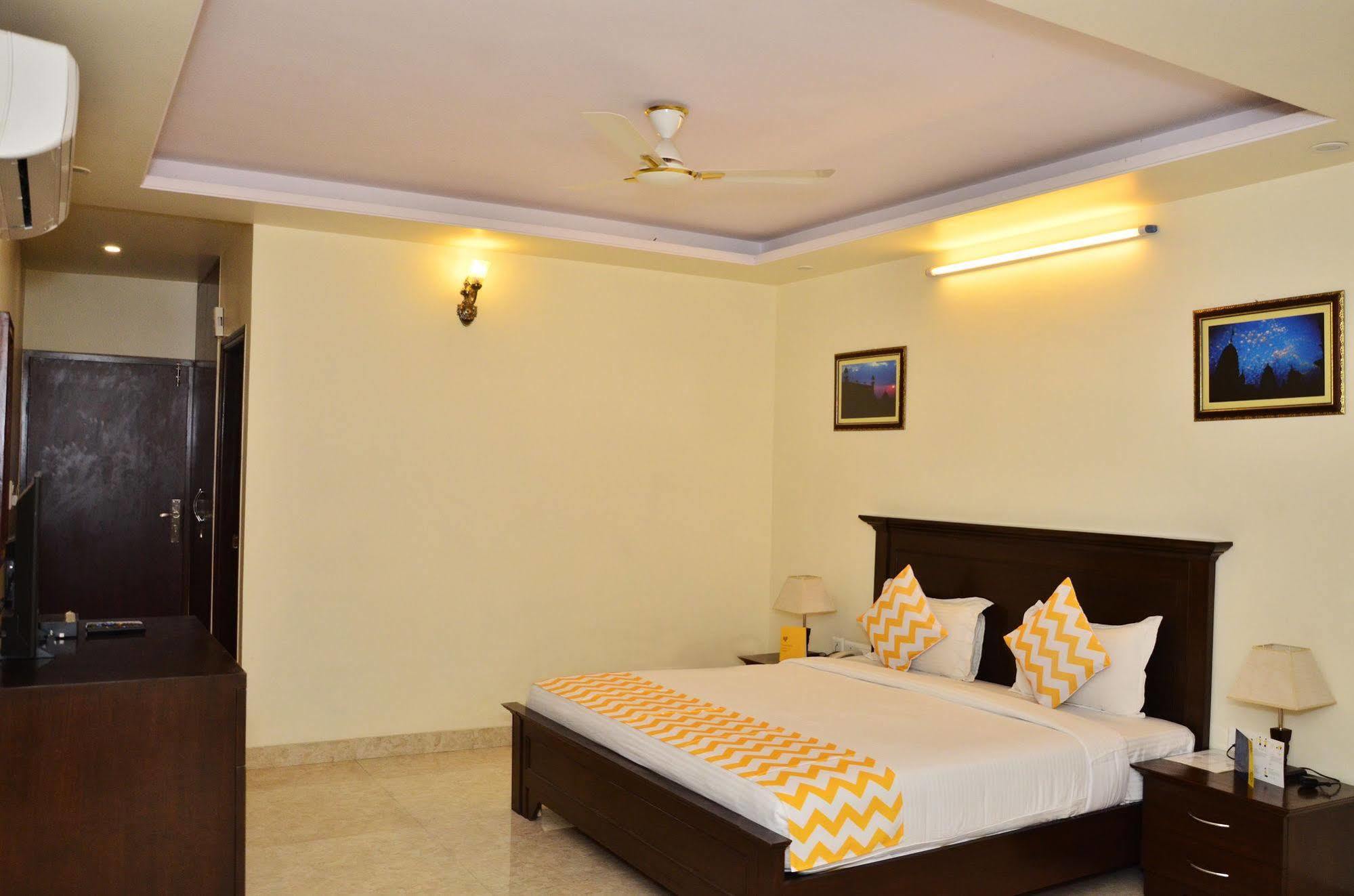 Raj Regency Hotel Jaipur Ngoại thất bức ảnh